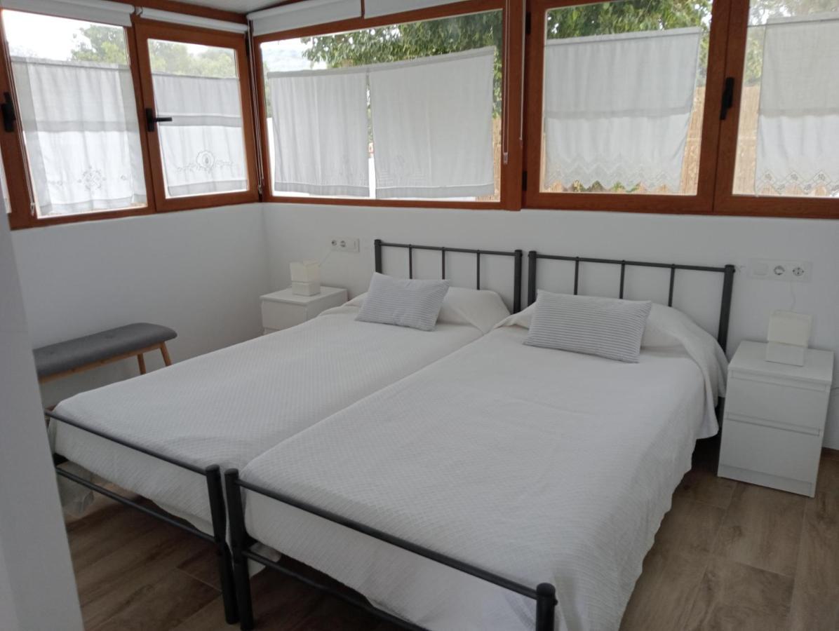 Mayari Moraira Luaran gambar